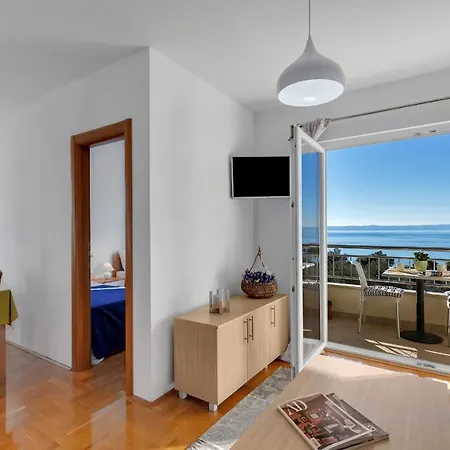 Santric - The Hill Apartman Makarska